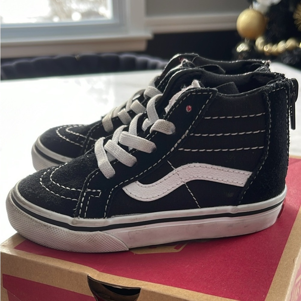 Size 7 Toddler VANS